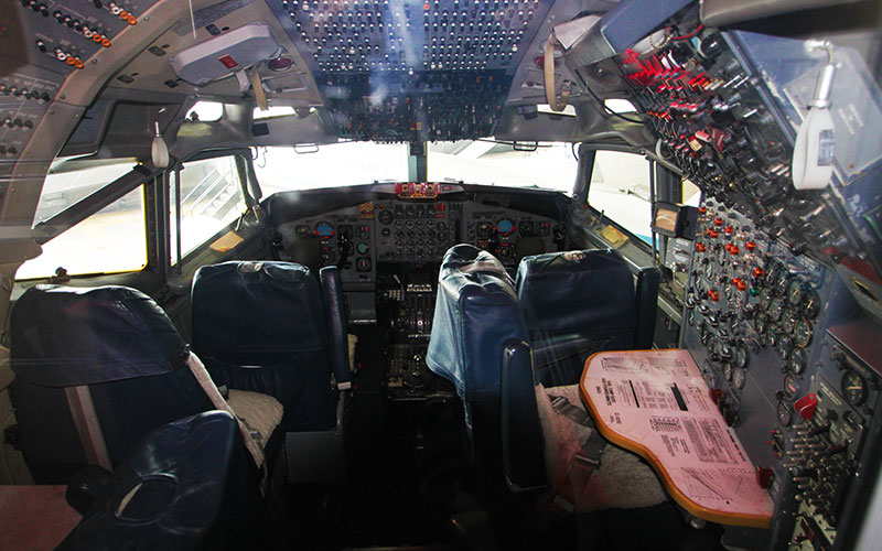 JFK Air Force One Flight Deck