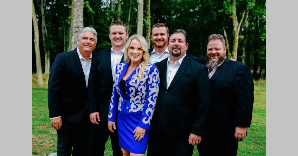 Rhonda Vincent and the Rage