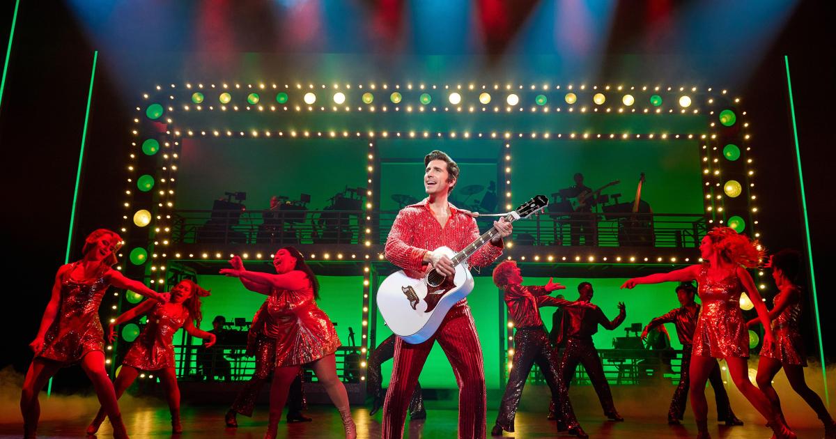 Review: A Beautiful Noise: The Neil Diamond Musical