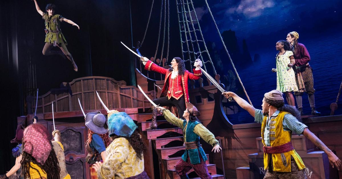 Neverland Gets an Update: Review of 'Peter Pan' now at The Schuster