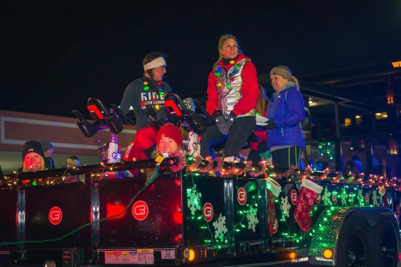 Holiday Parade at Austin Landing